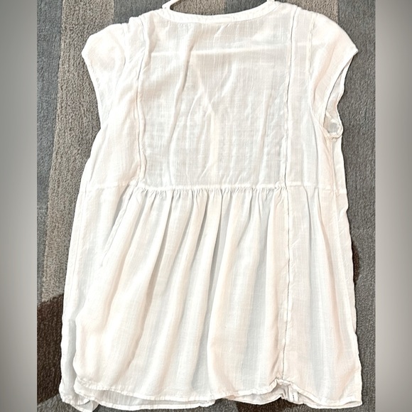 J. Jill Cap Sleeve Embroidered & Beaded Soft Rayon Tunic w Tassel Ties - Picture 7 of 11